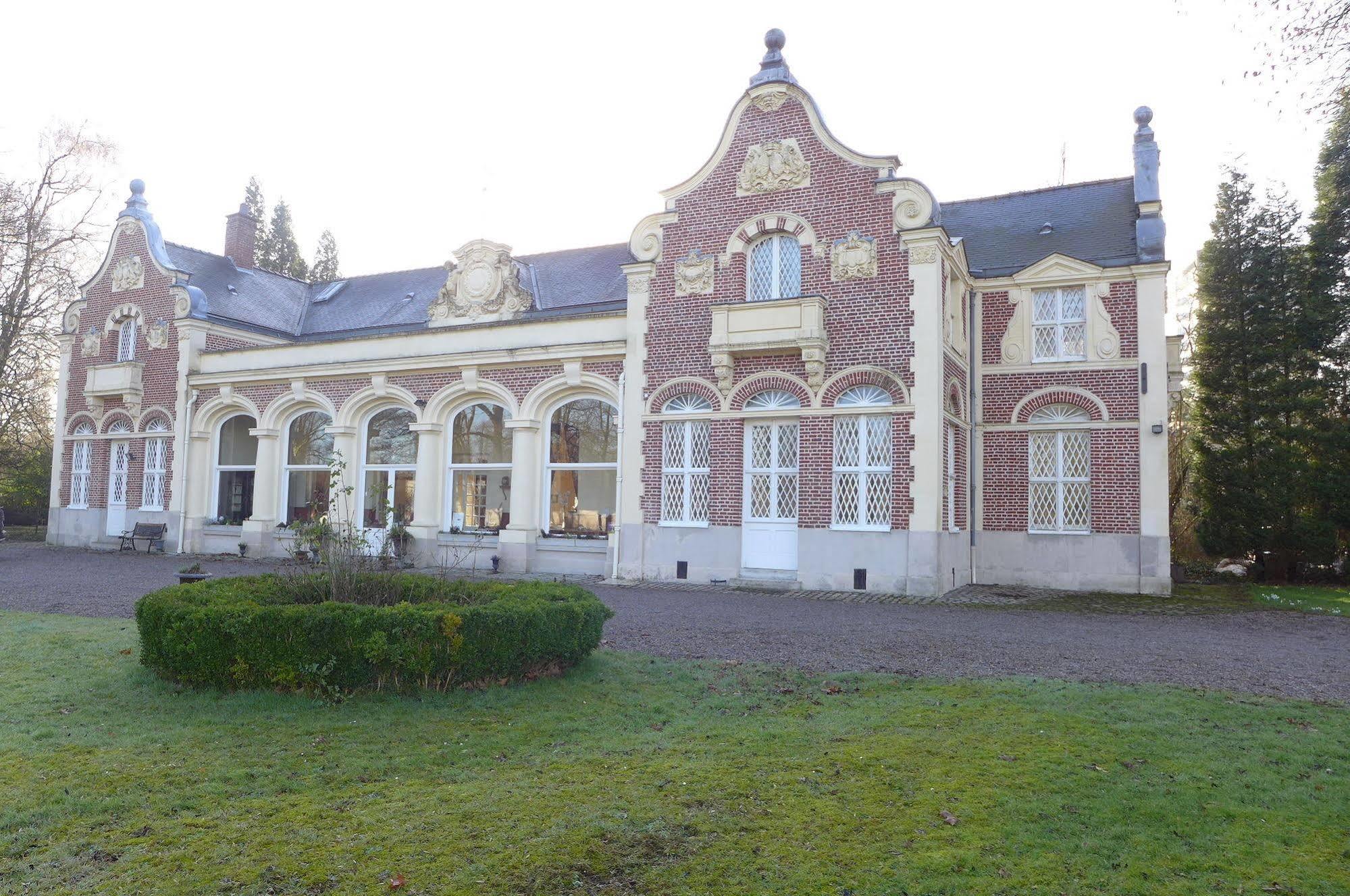 Le Château Des Ormes Acomodação com café da manhã Lambersart Exterior foto