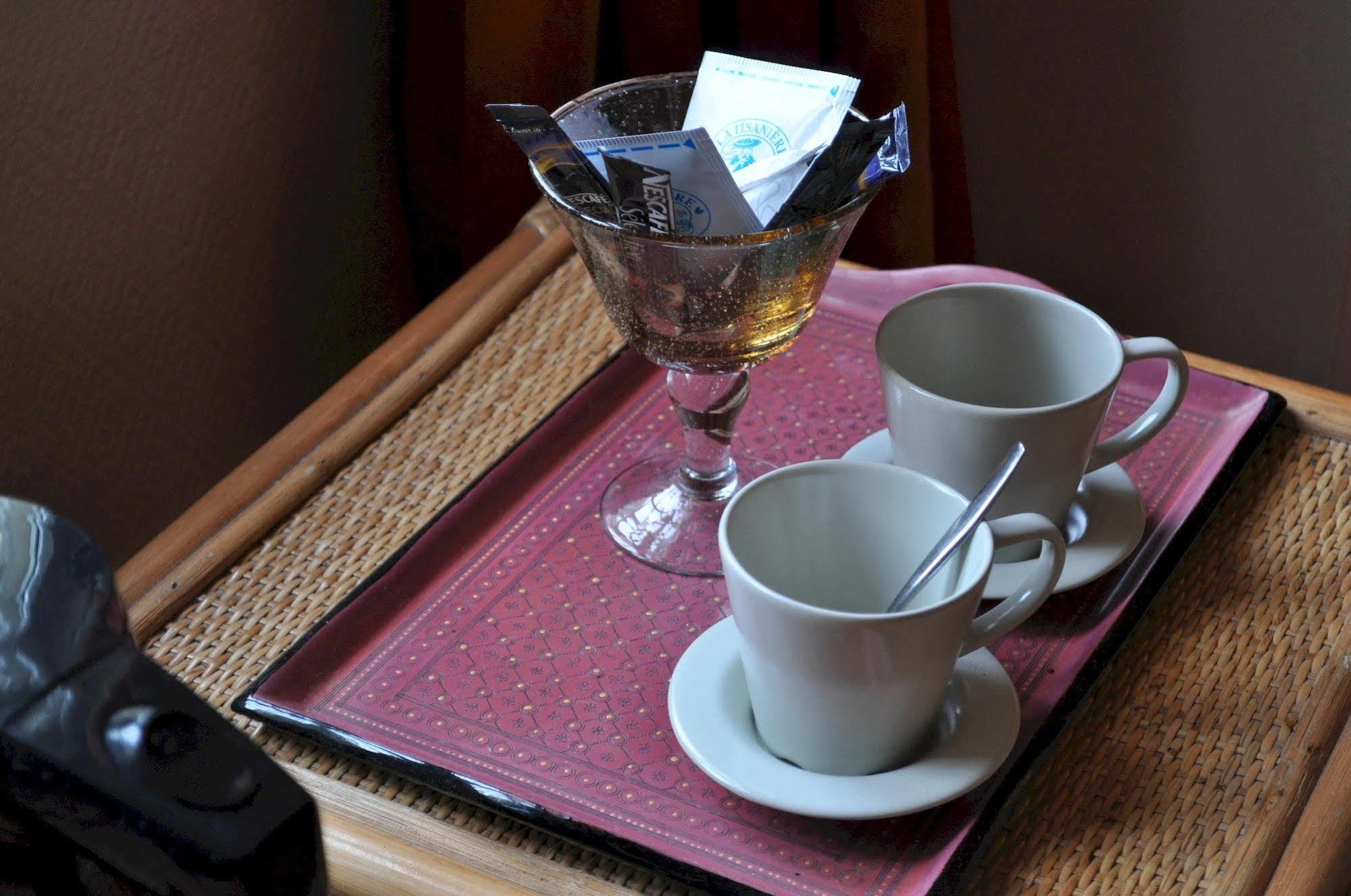 Le Château Des Ormes Acomodação com café da manhã Lambersart Exterior foto