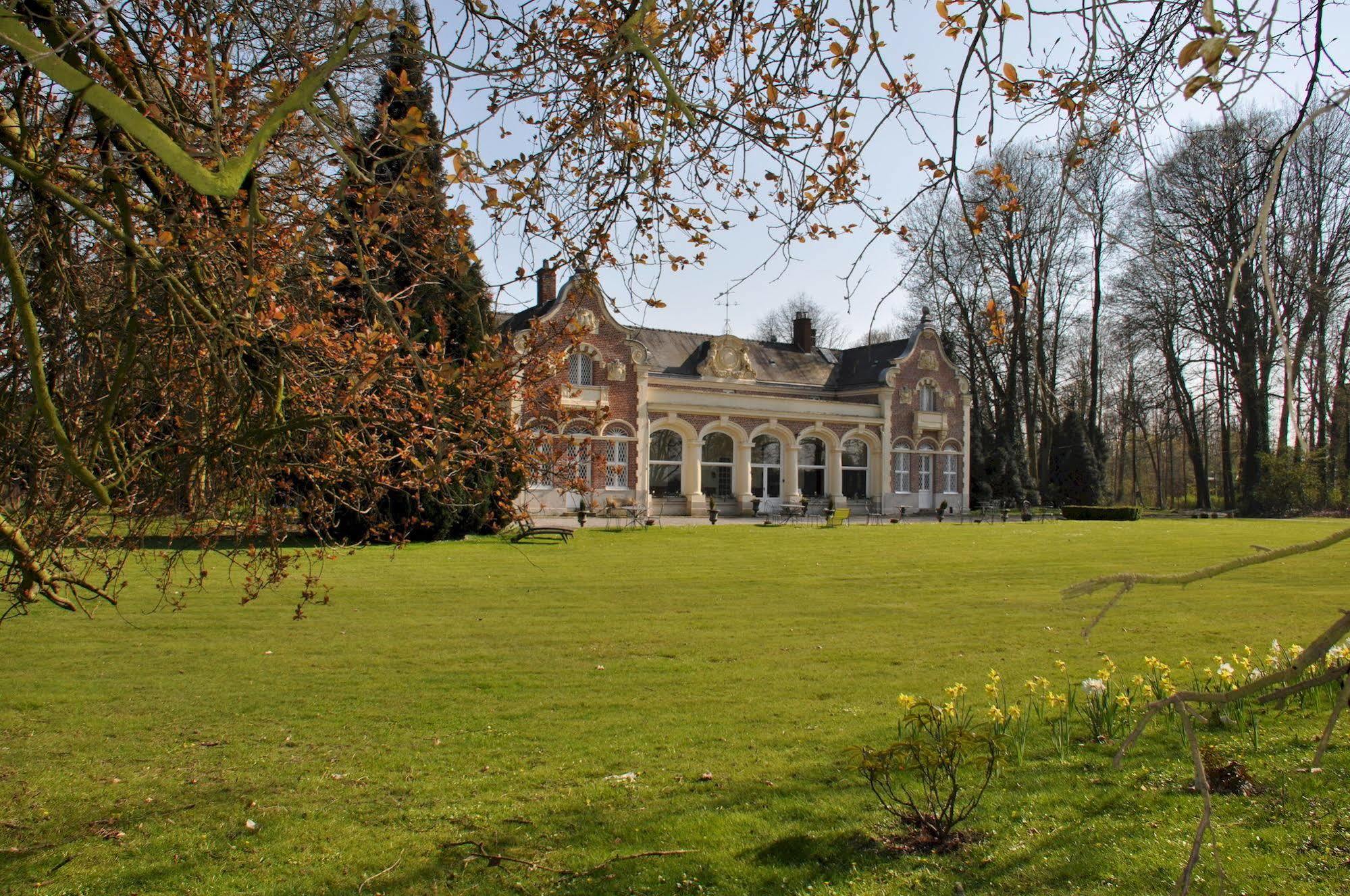 Le Château Des Ormes Acomodação com café da manhã Lambersart Exterior foto